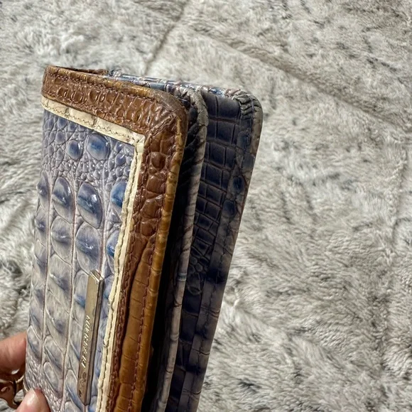 Brahmin Crocodile Embossed Wristlet Wallet - Picture 5 of 7